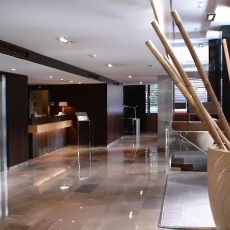 Ac Irla By Marriott Hotel 3*