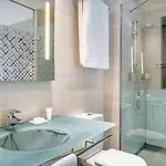 Hotel Ac Irla By Marriott 3*
